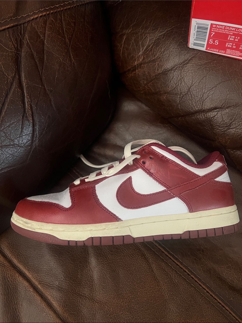 Nike womens Low-Top Sneaker in Maroon and White